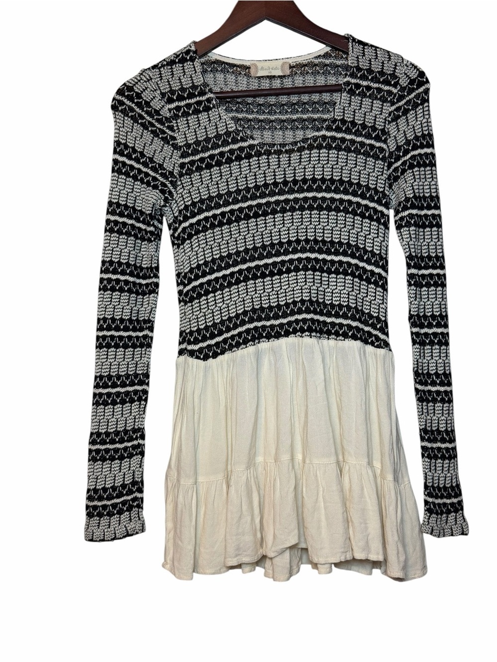Altar’d State crochet mixed media baby doll tunic knit bodice with ruffle hem XS